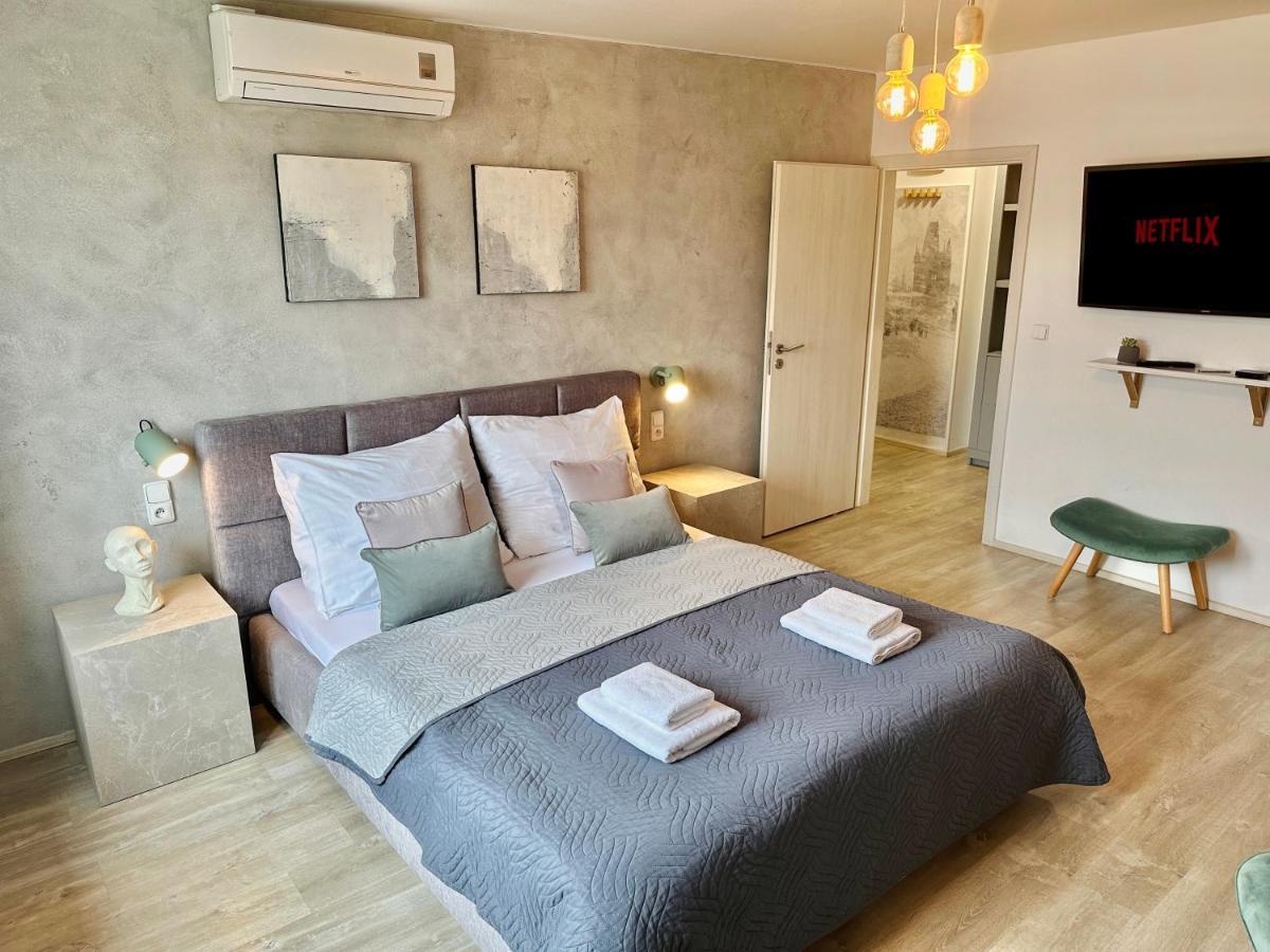 Beautiful Apartment Dlouha プラハ エクステリア 写真